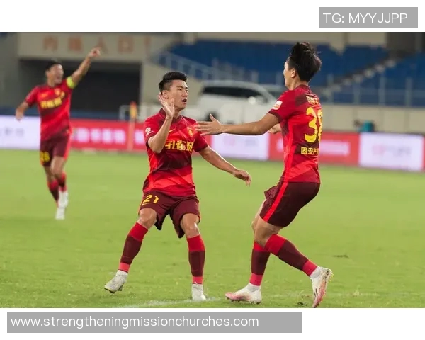 上海篮球队以57分领跑精英赛积分榜展现强劲实力